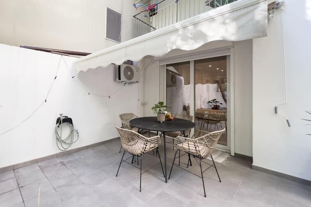 Luxury Studio With Garden Next To Acropolis เอเธนส์ ภายนอก รูปภาพ